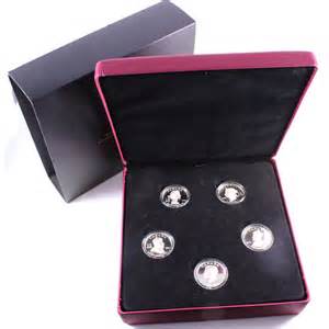 2009 Vinettes of Royalty coin series